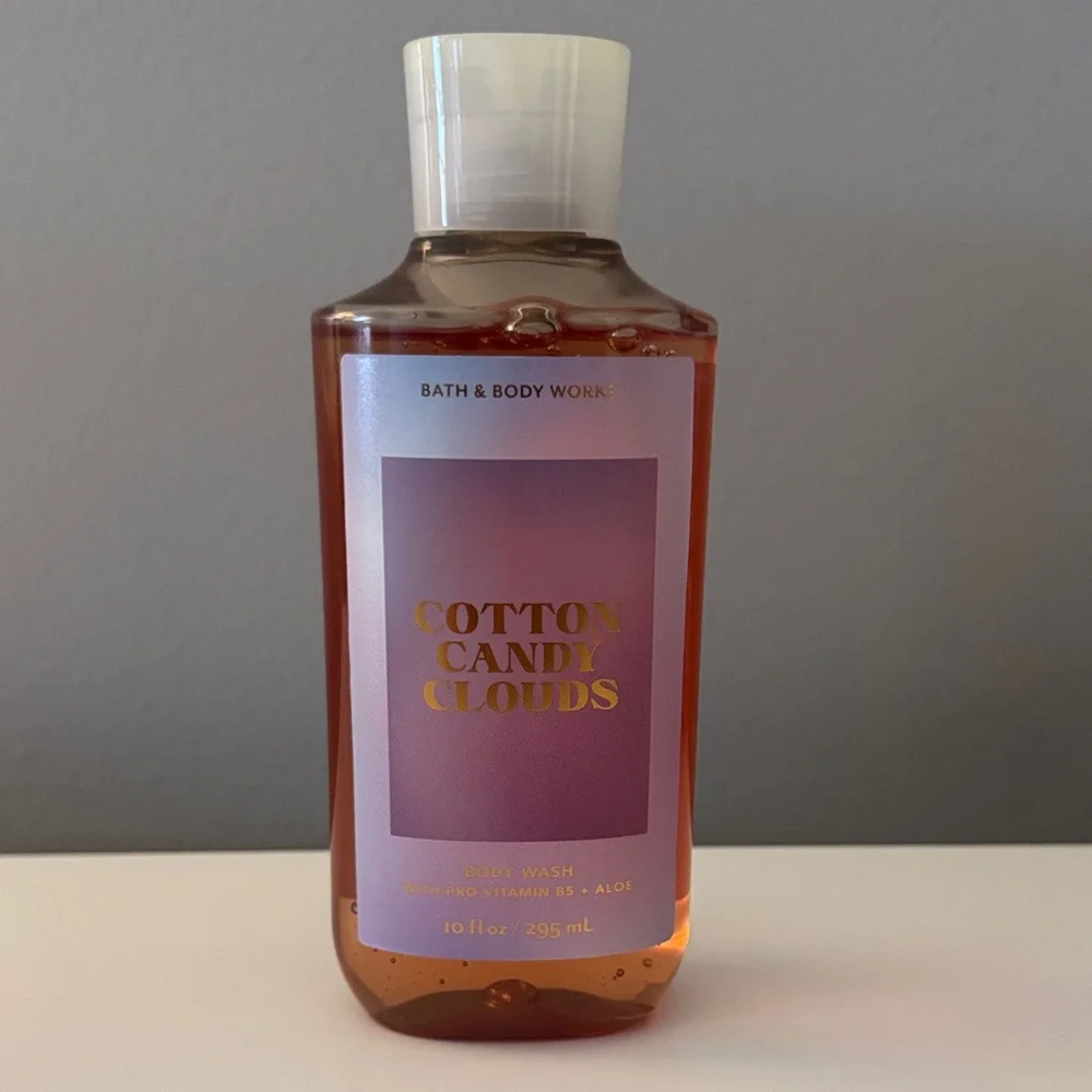Bath & Body Works Cotton Candy Clouds Body Wash